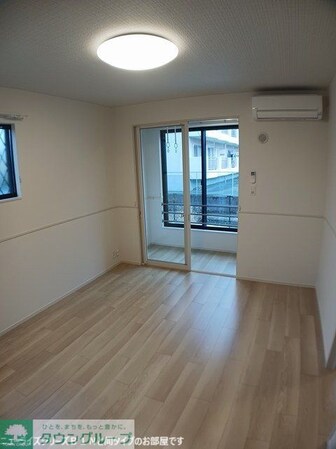 グラン フェリシアIの物件内観写真